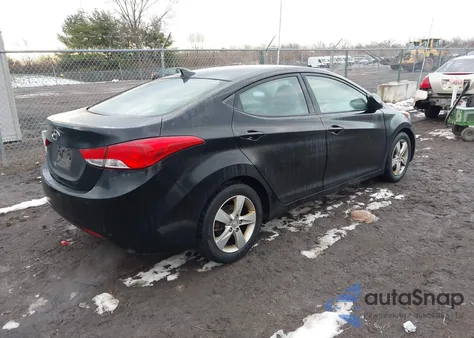 2013 Hyundai Elantra Gls z USA, uszkodzony, nr VIN 5NPDH4AE6DH331475